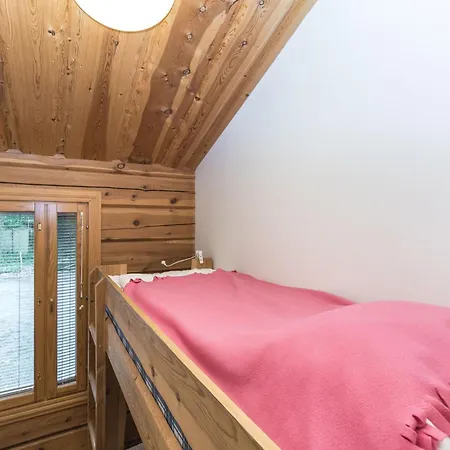 Hébergement de vacances Sallan Lumous A By Interhome